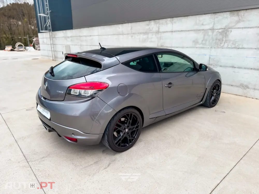Renault Mégane Coupe 2.0 T RS