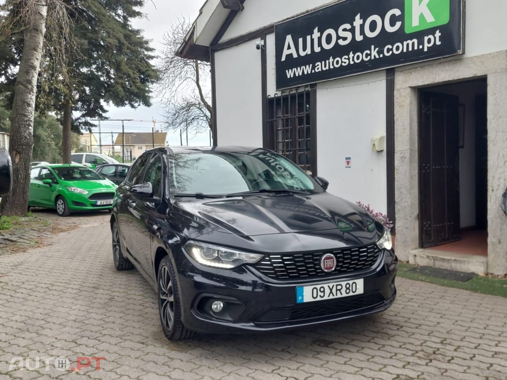 Fiat Tipo 1.6 M-Jet Lounge J17 DCT
