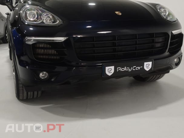 Porsche Cayenne Platinum Edition