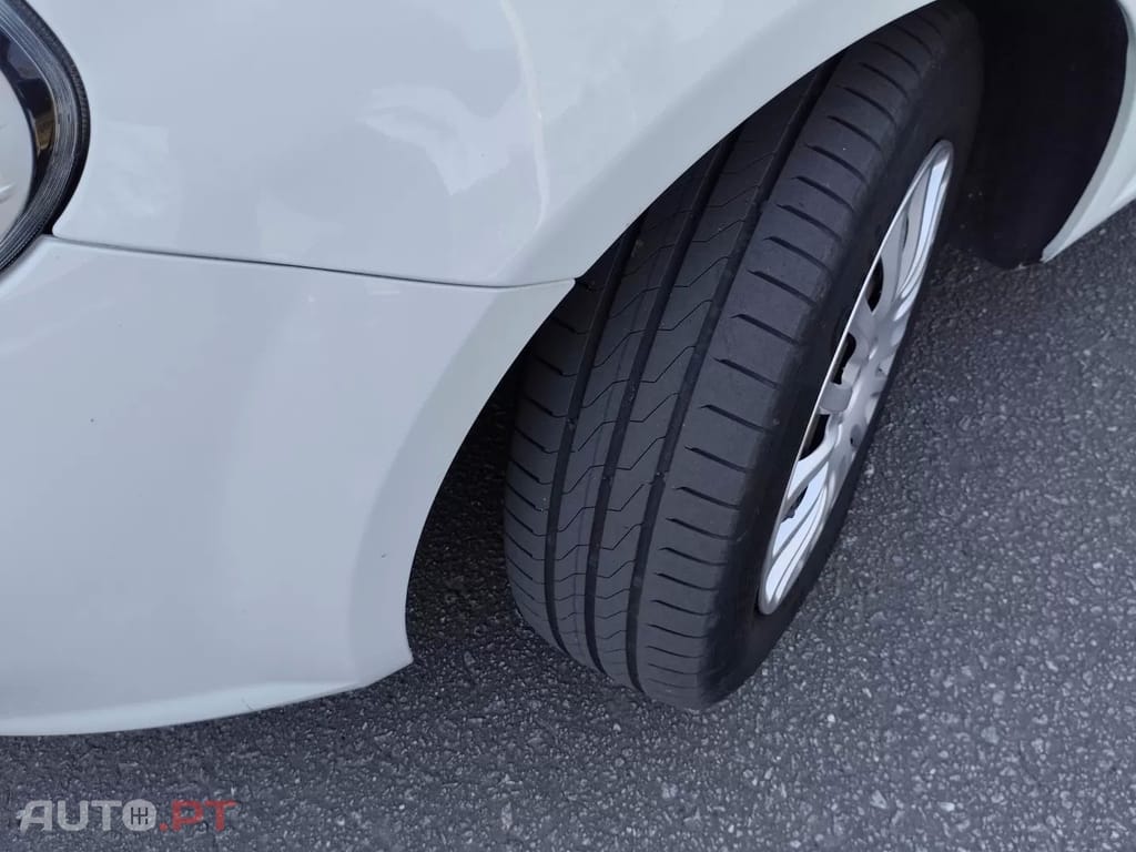 Fiat Punto Evo Punto 1.3 M-Jet - Nacional - Iva Dedutivel