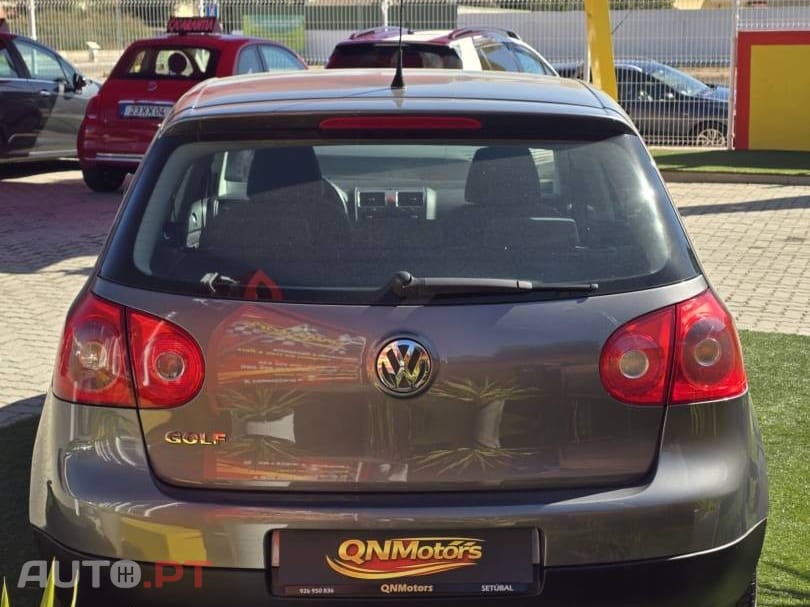 Volkswagen Golf 1.4i Confortline