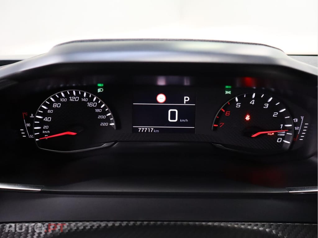 Peugeot 2008 1.5 BlueHDi  Active Pack EAT8