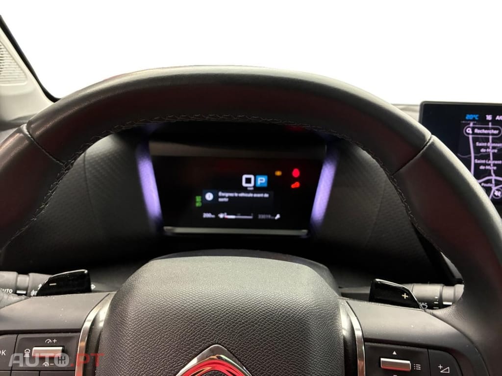 Citroen C4 1.2 PureTech Shine Pack EAT8