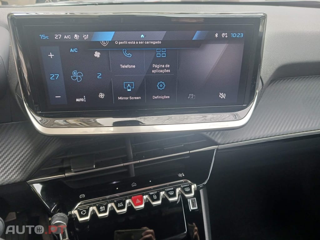 Peugeot 2008 1.2 PureTech Allure EAT8
