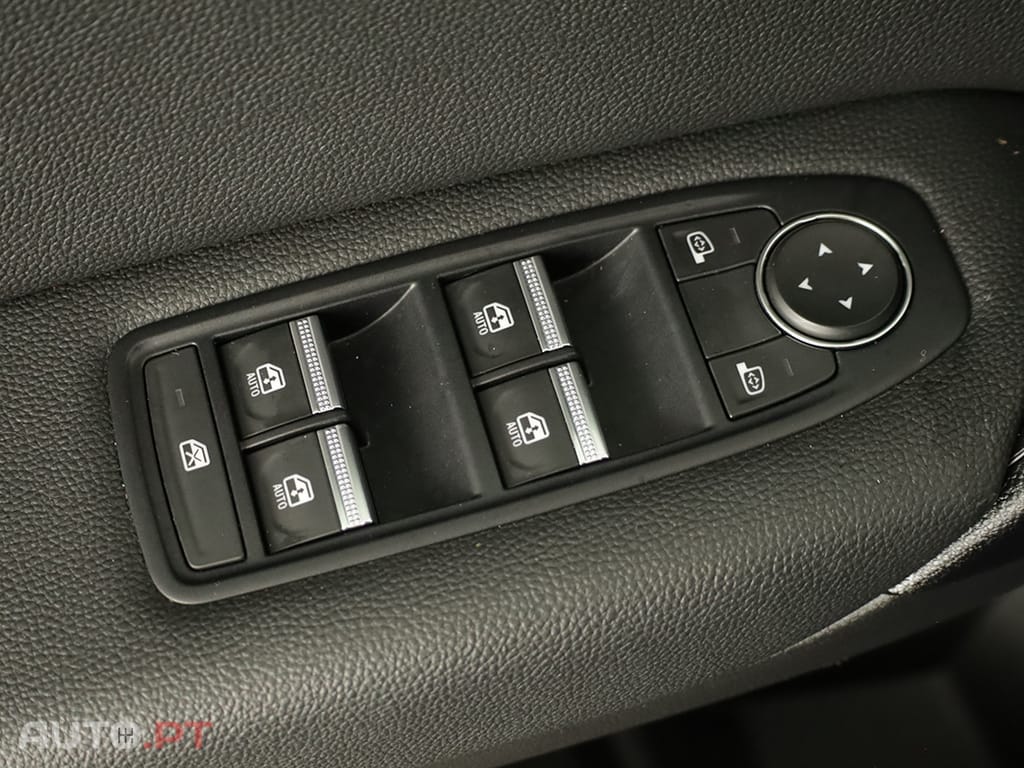 Renault Captur Captur 1.0 TCe Techno Bi-Fuel