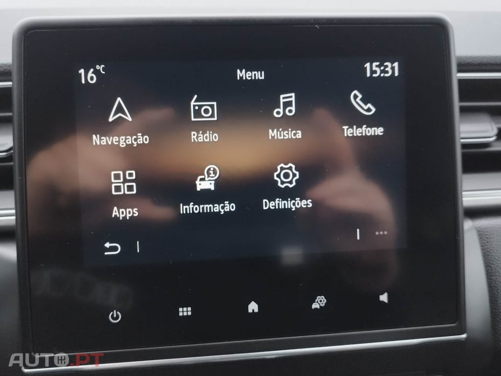 Renault Captur 1.6 E-Tech Plug-In Intens