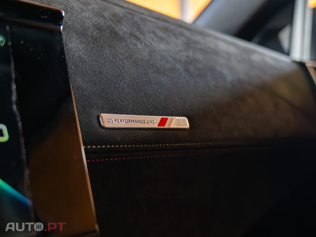DS DS7 Crossback E-Tense Performance Line EAT8