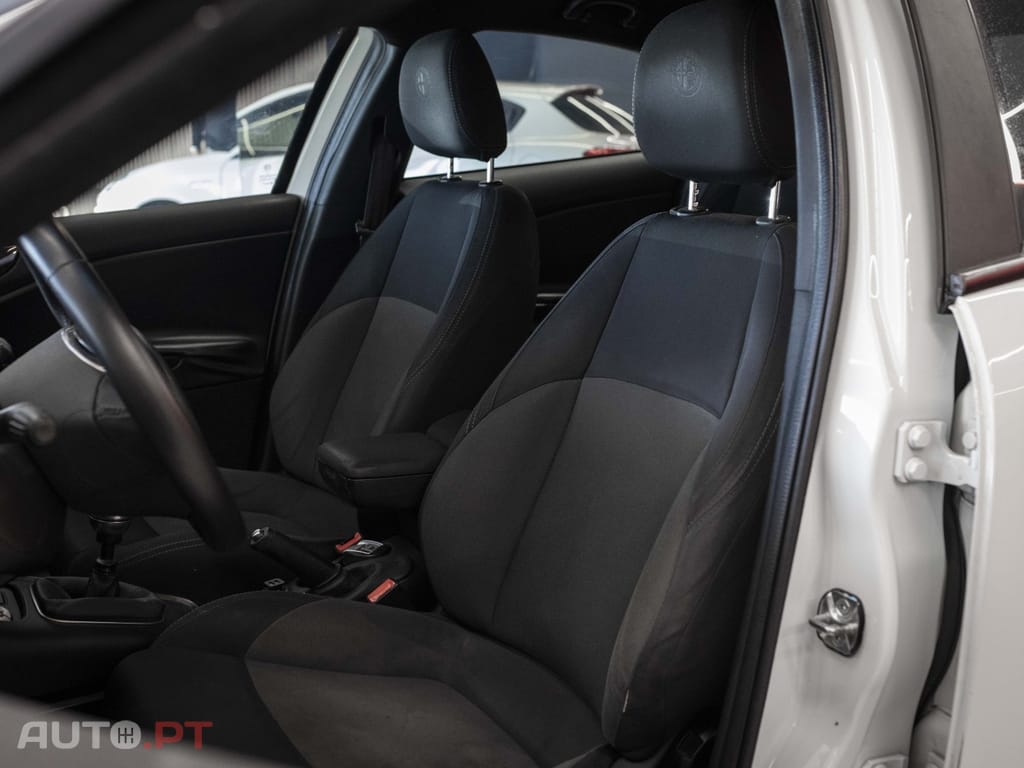 Alfa Romeo Giulietta 1.6 JTDm Progression 57X