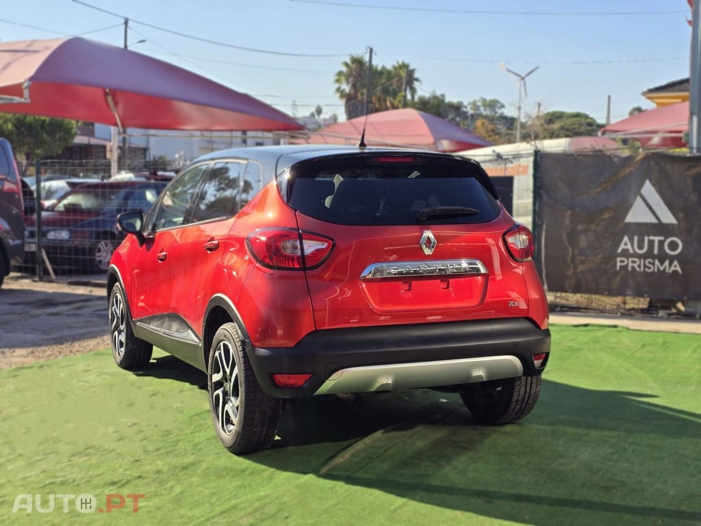 Renault Captur TCe 120 EDC Helly Hansen