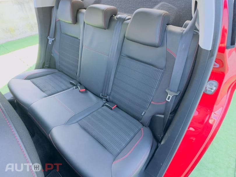 Peugeot 208 1.2 PureTech GT Line