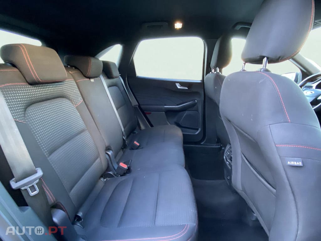 Ford Kuga 1.5 EcoBoost ST-Line