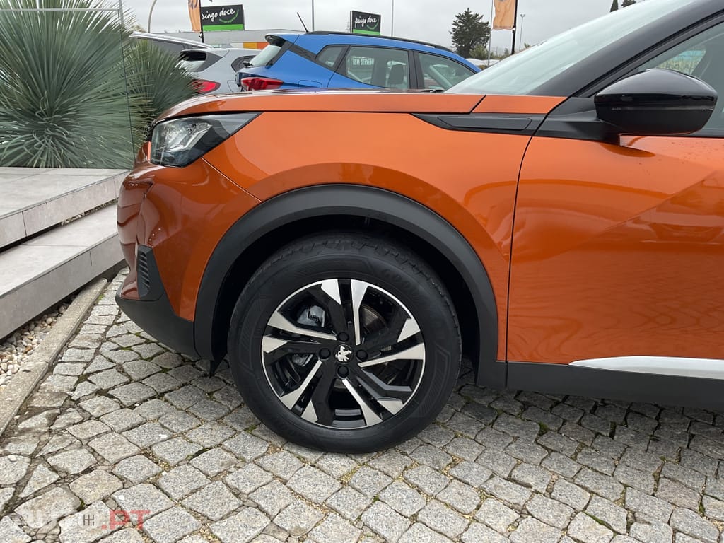 Peugeot 2008 1.5 BlueHDi Allure