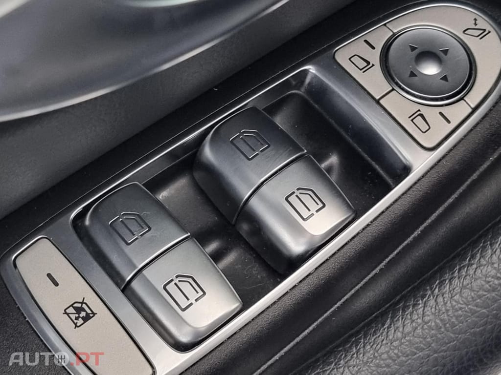 Mercedes-Benz E 300 e Station