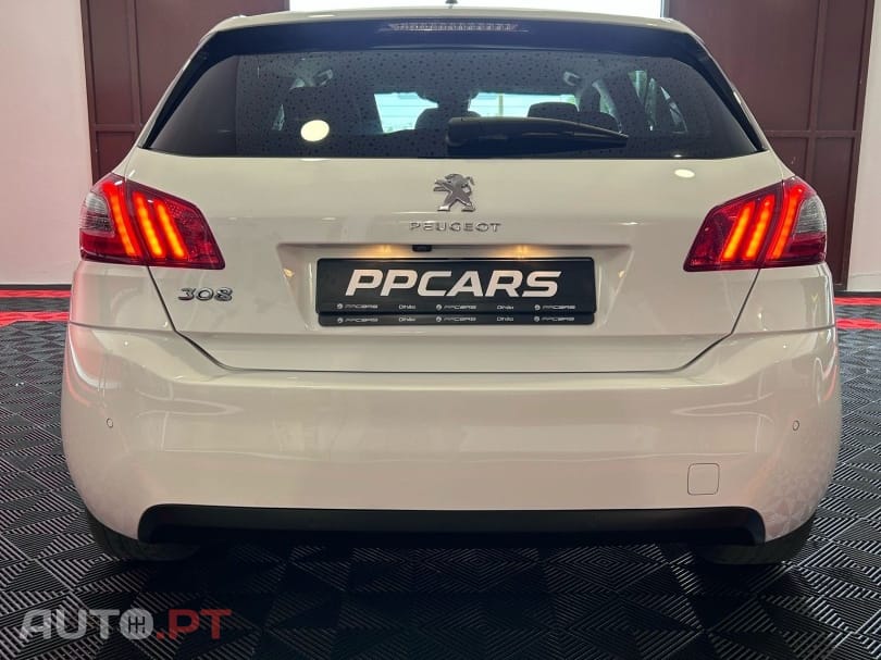 Peugeot 308 e-THP Allure