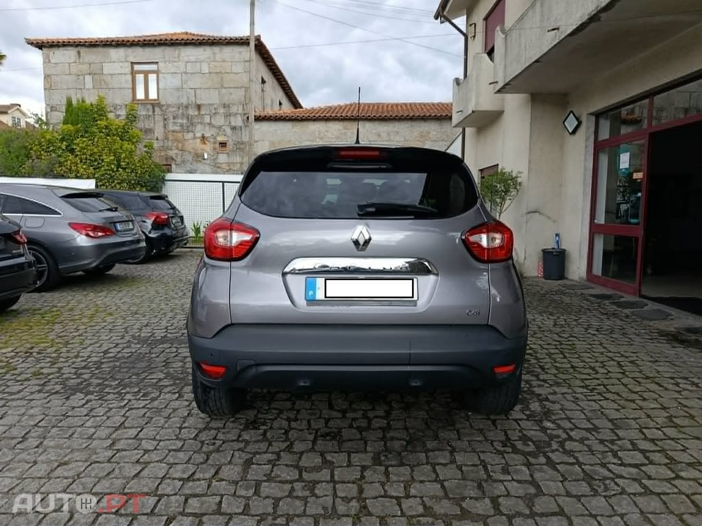 Renault Captur 1.5 DCI INTENS