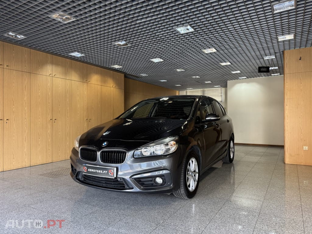 BMW 216 d Line Luxury Auto