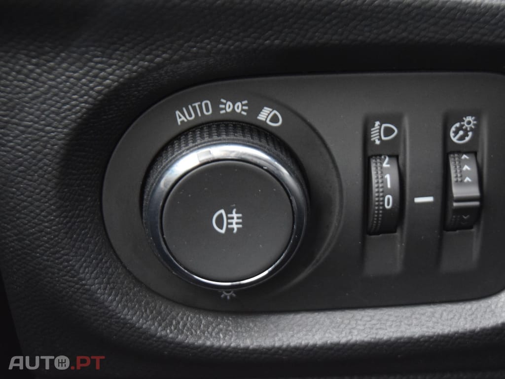 Opel Corsa 1.2 Business Edition