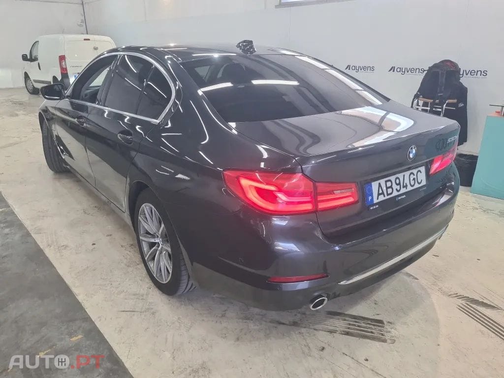 BMW 530 e iPerformance Line Luxury