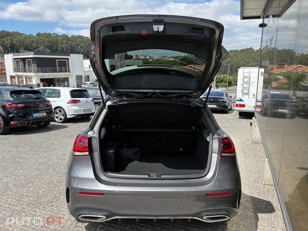 Mercedes-Benz A 250 e AMG Line