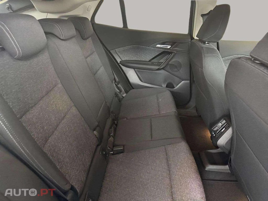 BMW iX2 eDrive20 