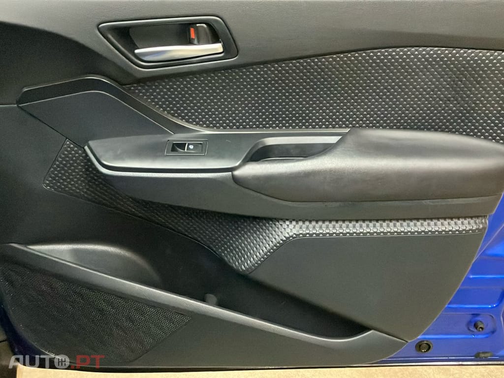 Toyota C-HR 1.2T Active