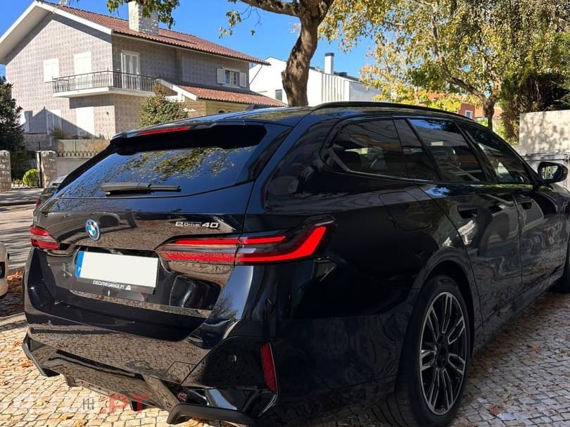 BMW i5 eDrive40 Pack Desportivo M Pro