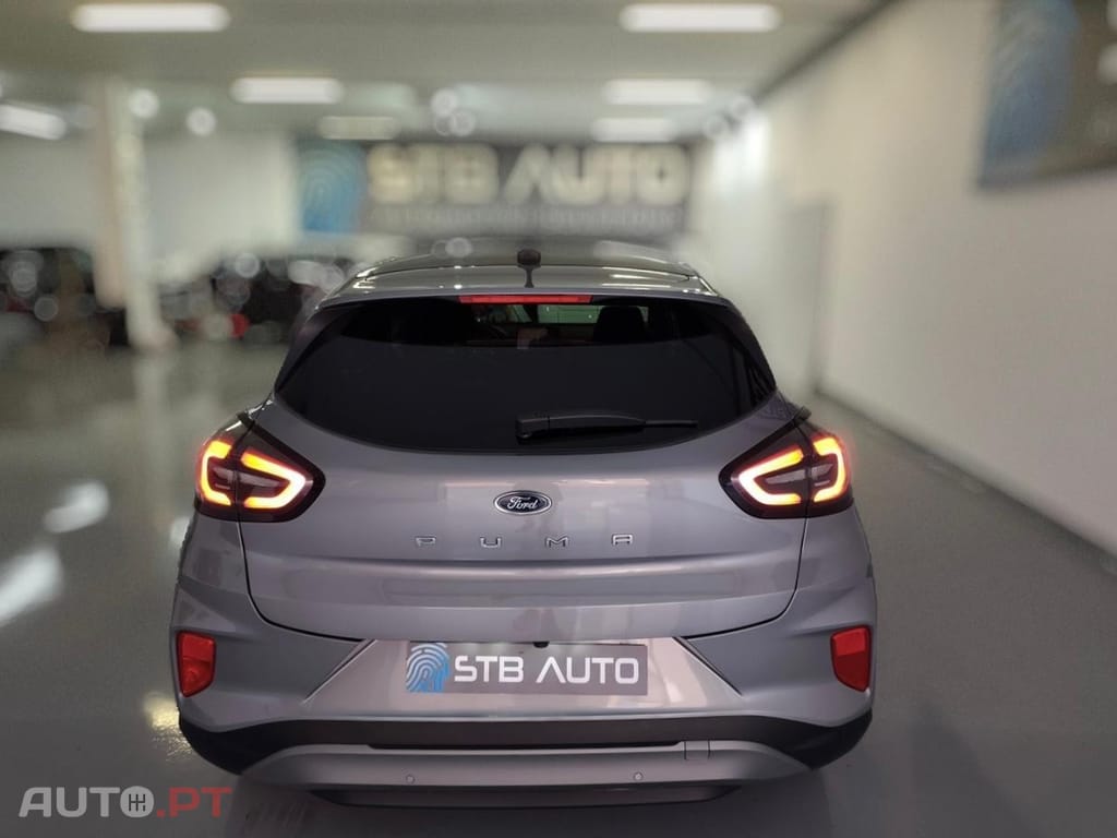 Ford Puma 1.0 EcoBoost MHEV Titanium
