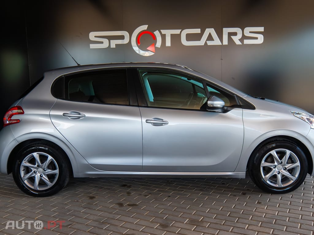 Peugeot 208 1.4 HDi Active