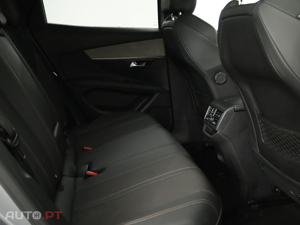 Peugeot 3008 3008 1.2 Hybrid GT e-DCS6