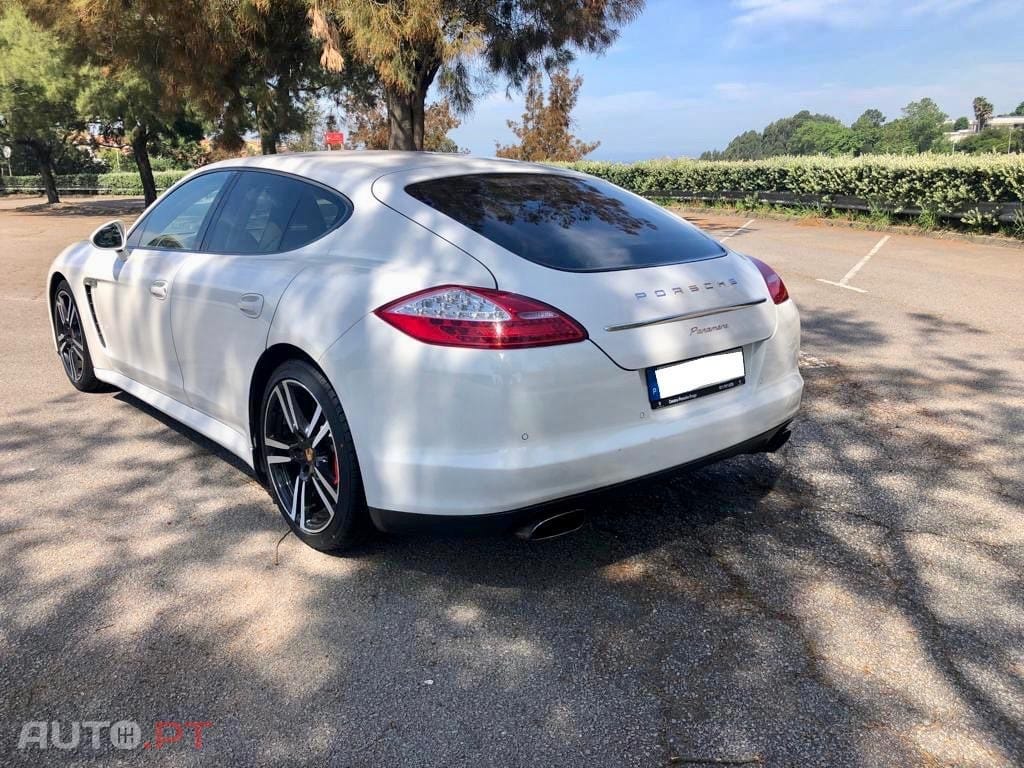 Porsche Panamera Platinum Edition