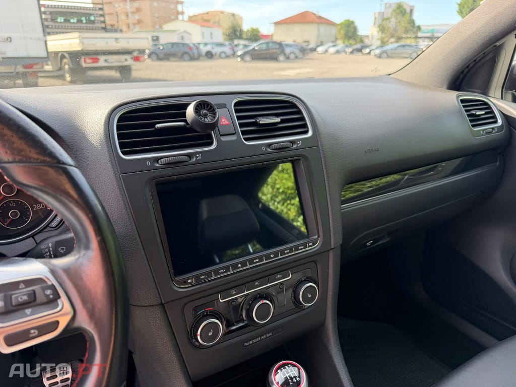 Volkswagen Golf 2.0 TSi GTi