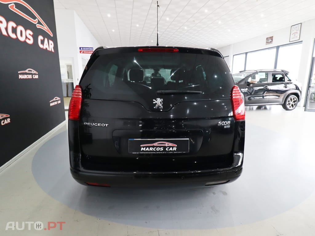 Peugeot 5008 1.6 E-HDi 7L SE Style 2-Tronic
