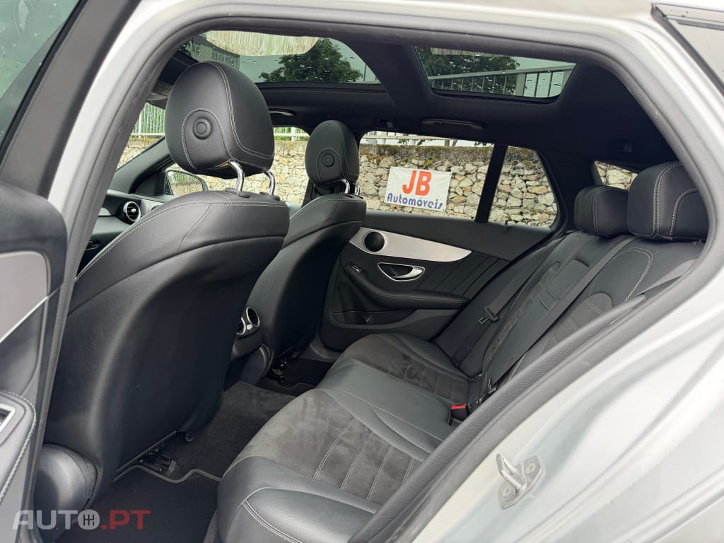 Mercedes-Benz C 300 de AMG Line