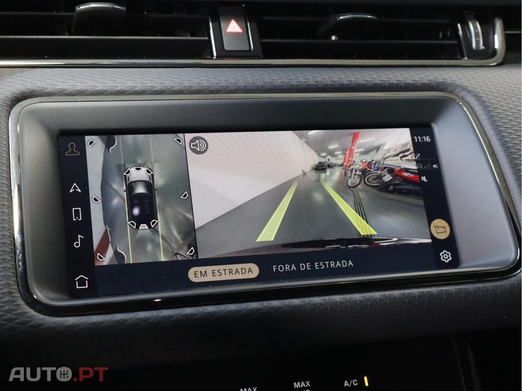 Land Rover Evoque 1.5 P300e AWD R-Dynamic S Auto