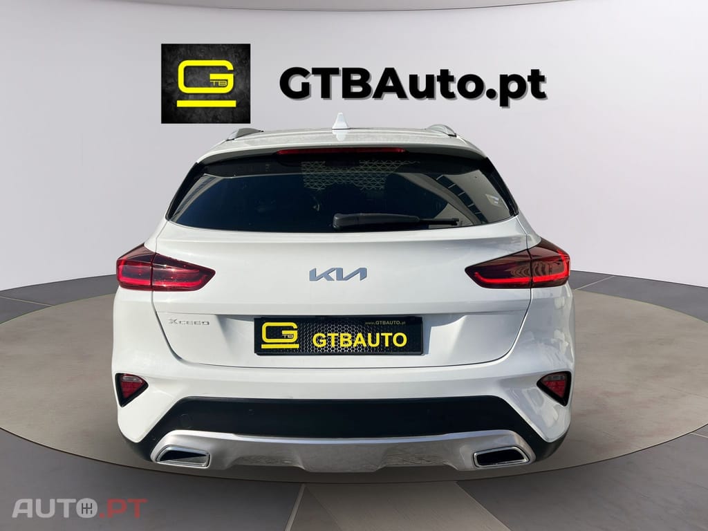 Kia Xceed HYB 1.6 GDI ISG PHEV BCK&WHT EDITION DCT6