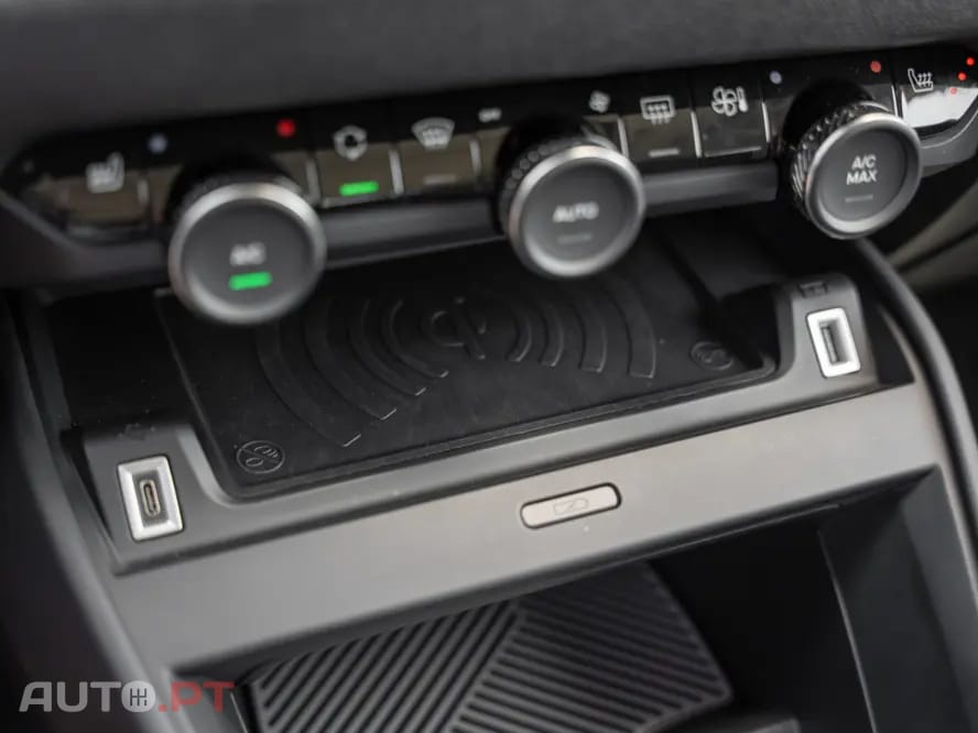 Citroen e-C4 X 50 kWh Shine