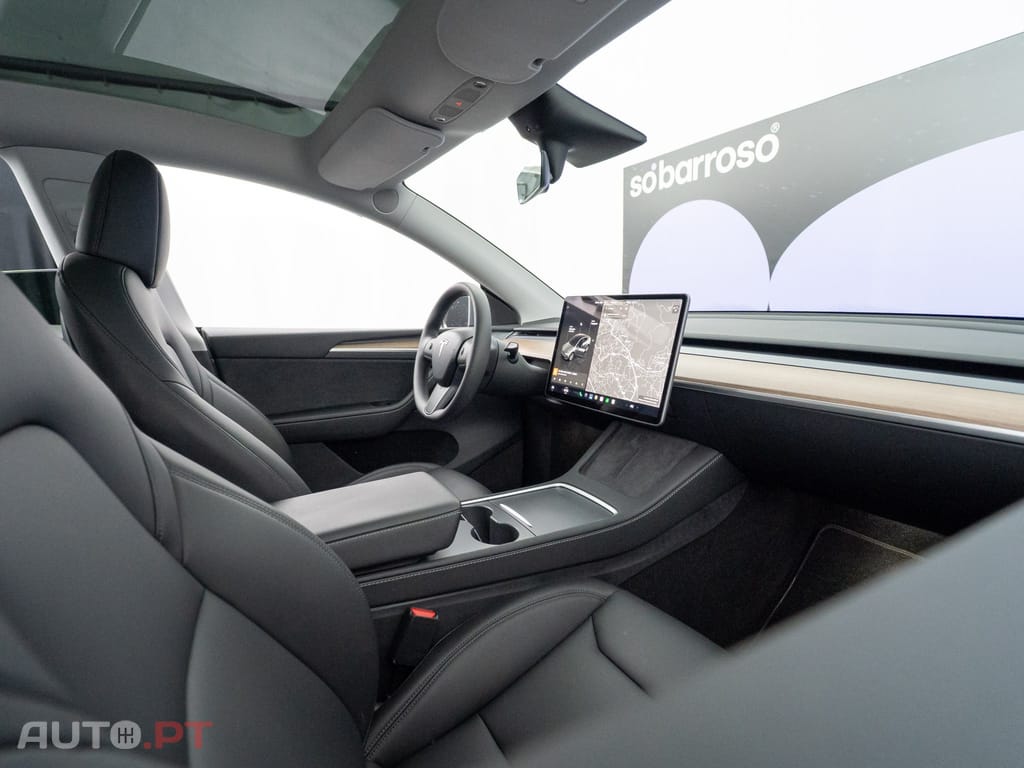 Tesla Model Y Long Range Tração Integral