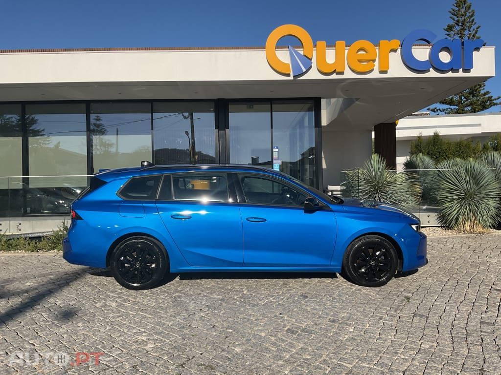 Opel Astra Sports Tourer 1.2 T Edition