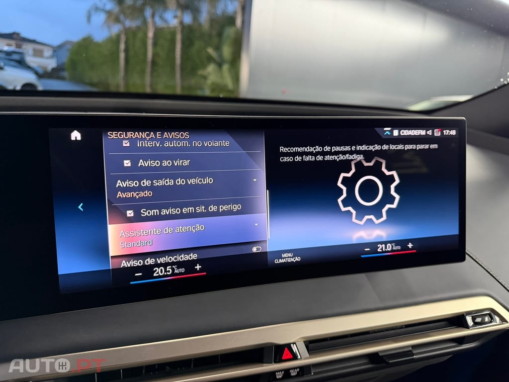 BMW iX xDrive 40 Pack Desportivo