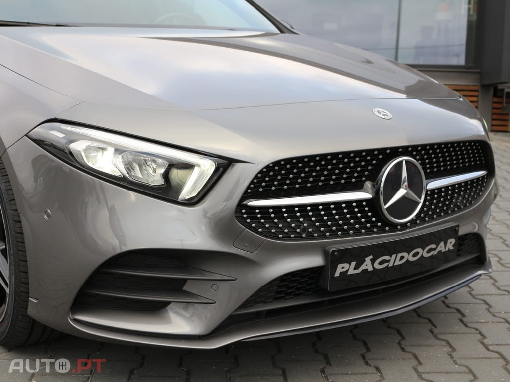 Mercedes-Benz A 250 e AMG Line