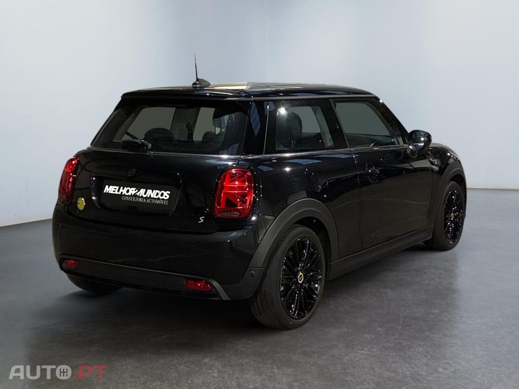 MINI Electric Cooper SE Essential