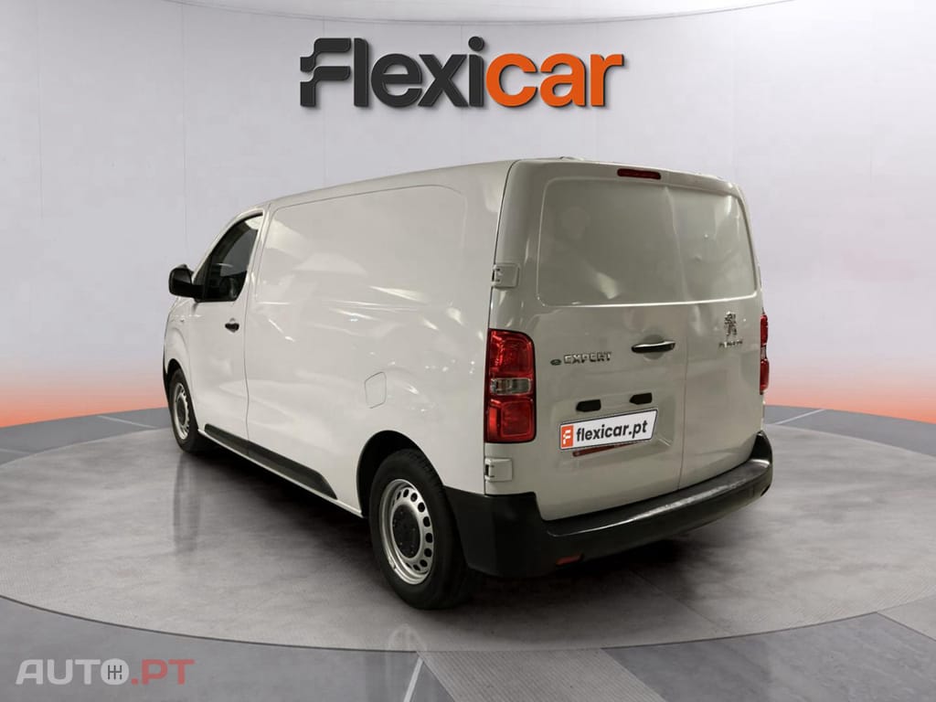 Peugeot Expert 75 kWh Standard