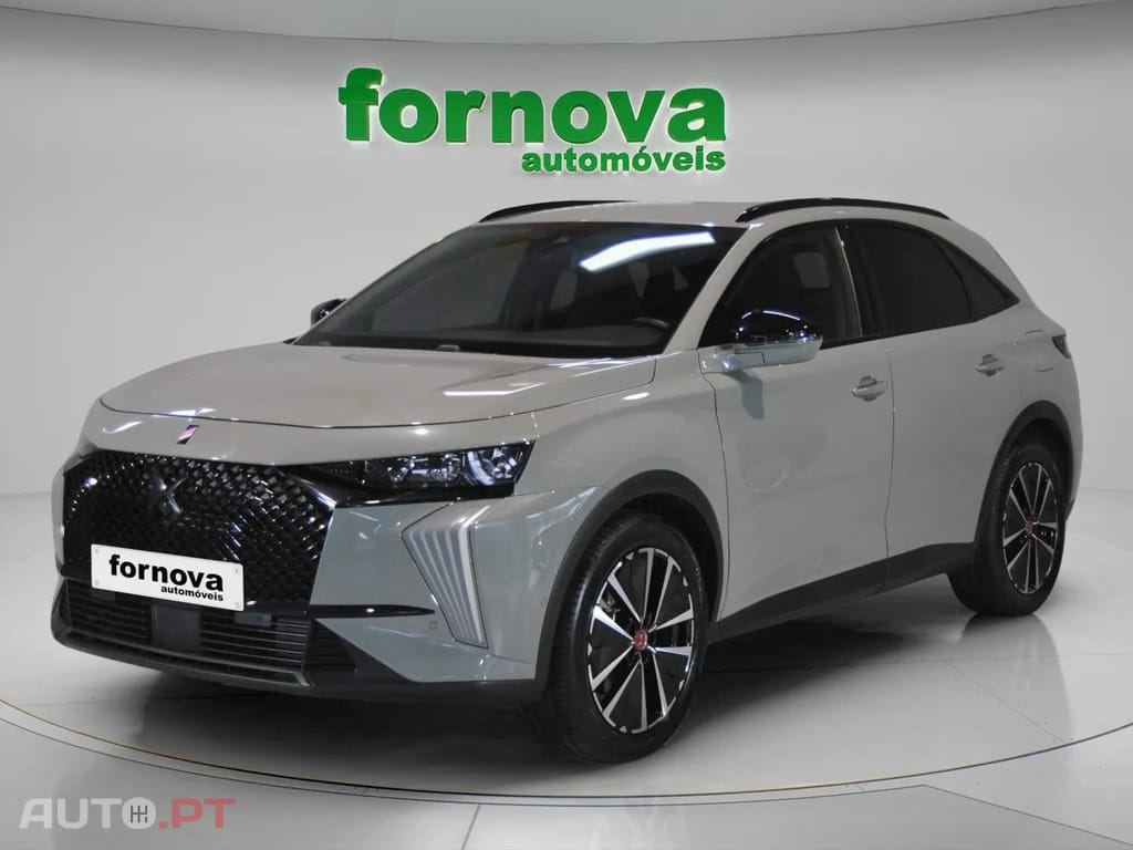 DS DS7 E-Tense Performance Line