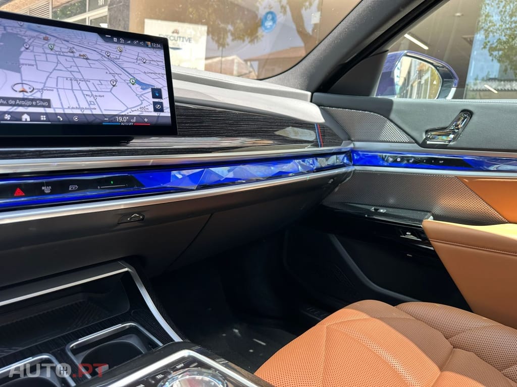 BMW i7 xDrive60 Pack Desportivo M Pro