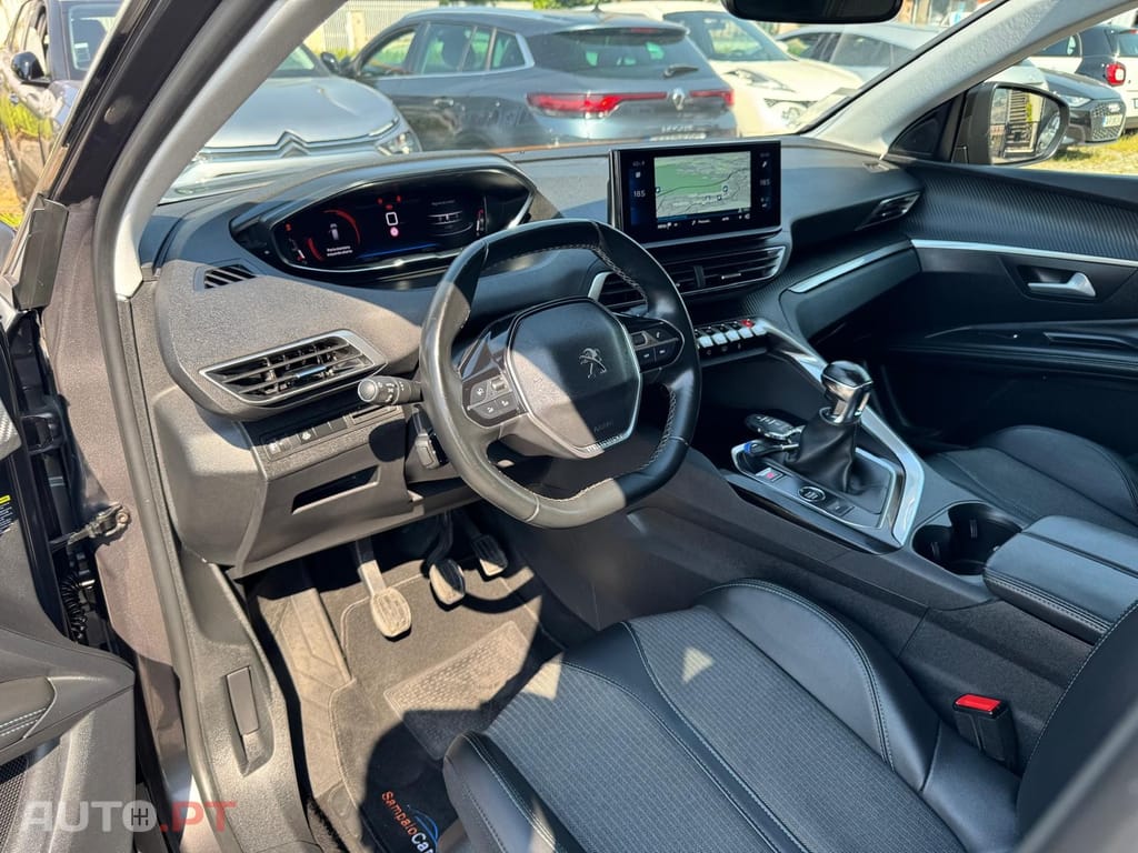 Peugeot 3008 1.5 BlueHDi Allure