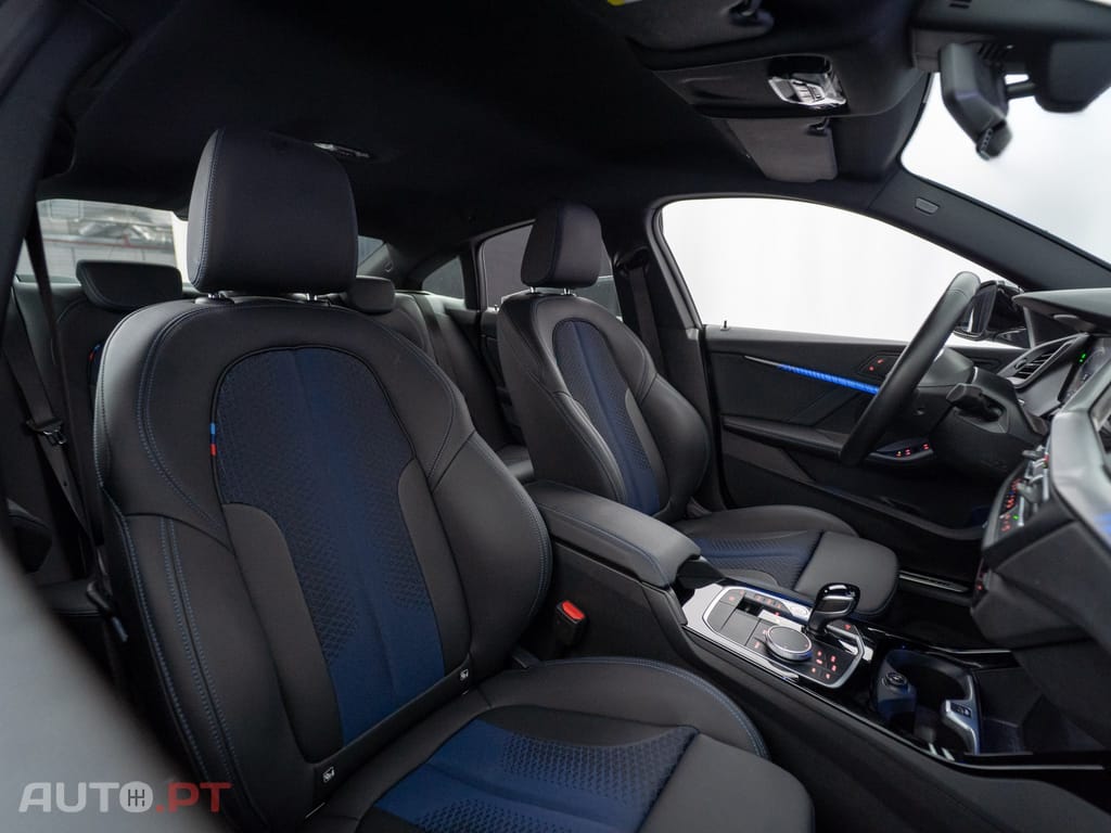 BMW 216 d Pack Desportivo M