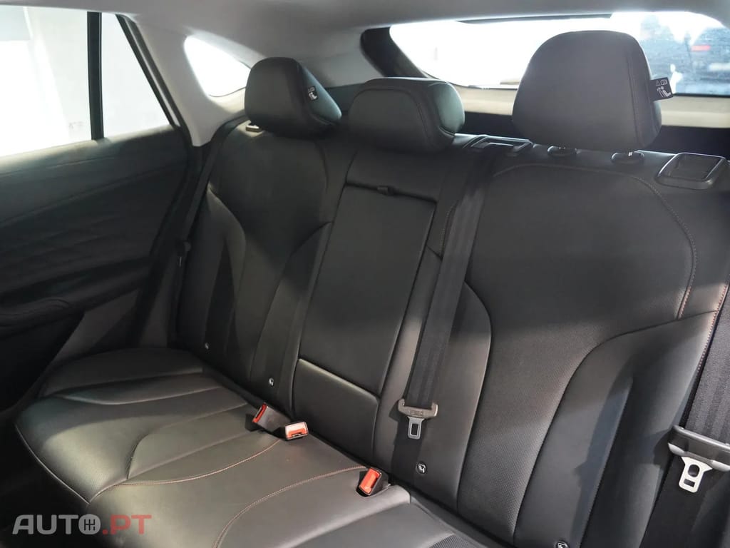 MG HS 1.5 T-GDI Plug In Hybrid Luxury