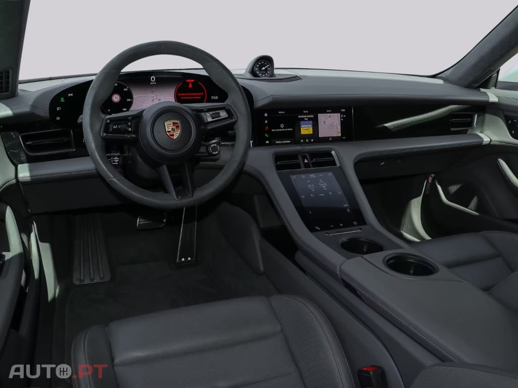 Porsche Taycan GTS I.V.A DEDUTIVEL 