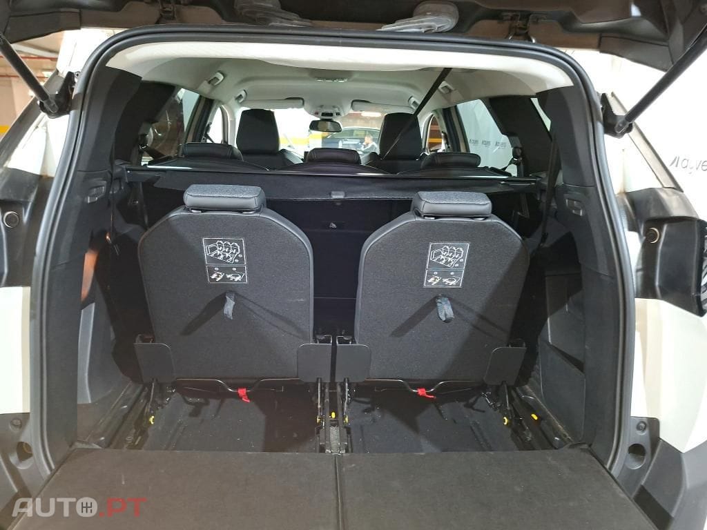 Peugeot 5008 1.5 BlueHDi Allure