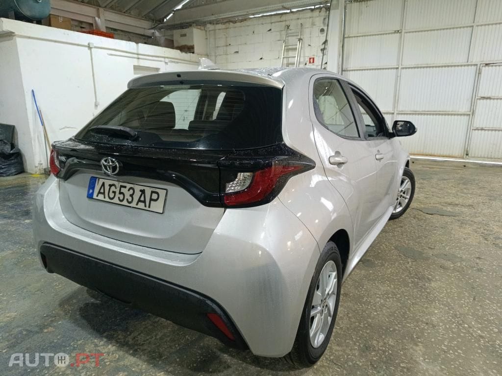 Toyota Yaris 1.0 VVT-i Comfort Plus
